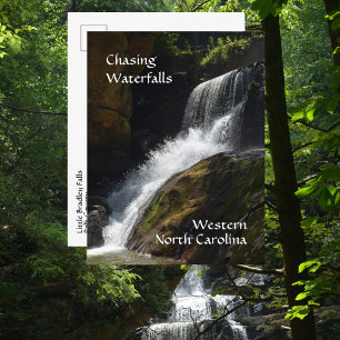 Cartão Postal Perseguindo Waterfall Western North Carolina Foto