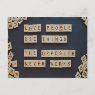 Cartão Postal Pessoas De Amor Usam Coisas, Palavras Positivas