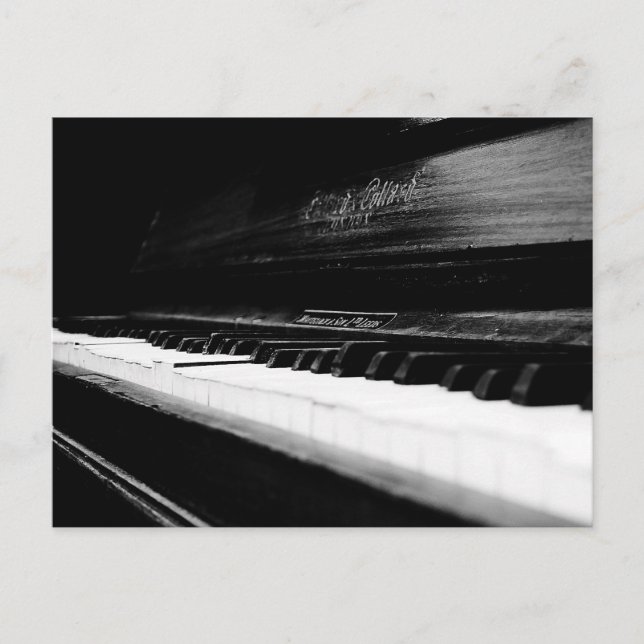 Cartão Postal Piano Antigo (Frente)