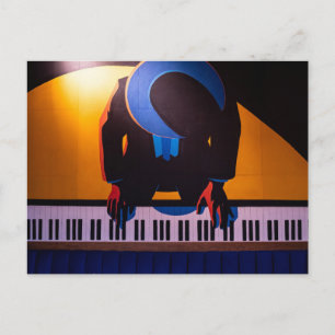 Cartão Postal Piano Incrível