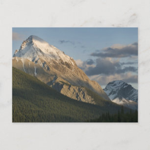 Cartão Postal Pico alto perto do Lago Maligne, Jasper Nacional