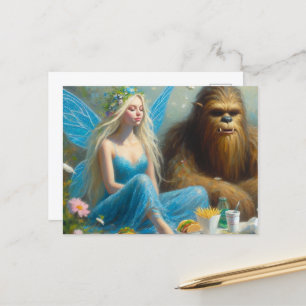 Cartão Postal Piquenique de Fast Food com Sasquatch e a Fada