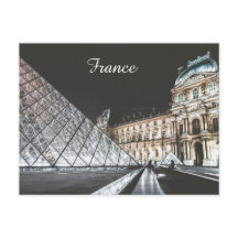 Pirâmide de vidros do Louvre