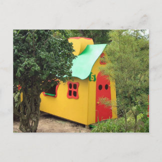 Cartão Postal Playhouse inspirada em Gaudi