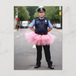 Cartão Postal Policial Vestindo Tutu Rosa