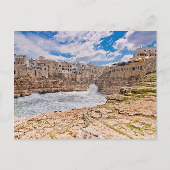 Cartão Postal Polignano, a sul de Itália (Frente)