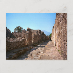 Cartão Postal Pompeia, Rua Cobbled com calçada alta