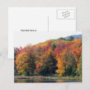 Cartão Postal Pond de Folhagem de Outono Personalizado