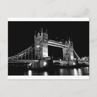 Cartão Postal Ponte de Torre em preto e branco à noite