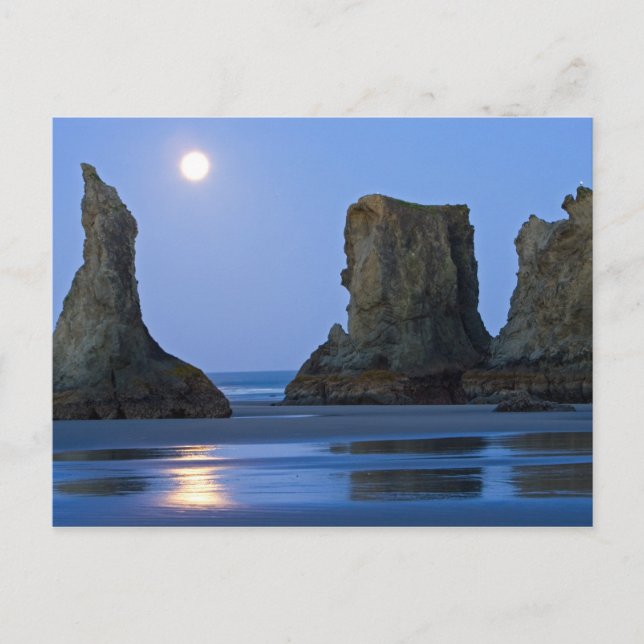 Cartão Postal Pôr da lua, Praia de Bandon, Oregon. (Frente)