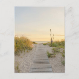 Cartão Postal Pôr do sol dourado vista do mar Báltico em Liepaja