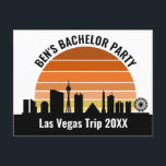 Cartão Postal Pôr do Sol no Las Vegas Strip Férias Personalizada<br><div class="desc">Cartão postal personalizado e legal do horizonte de Las Vegas ao pôr do sol para suas férias em família ou viagem de despedida de solteiro na cidade das luzes. Aposte do nascer ao pôr do sol nesta cidade e lembre-se disso com este souvenir de recordação.</div>
