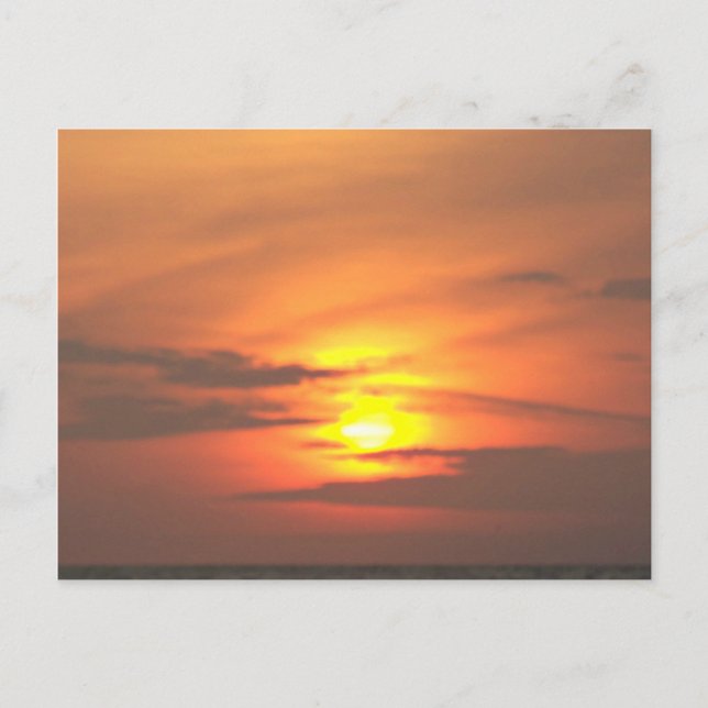 Cartão Postal Pôr do Sol no Oceano Profundo Brilho Noturno (Frente)