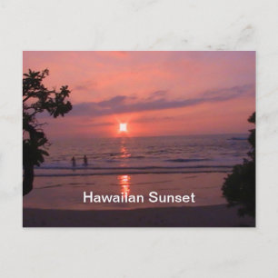 Cartão Postal Pôr do sol romântico havaiano na praia do oceano