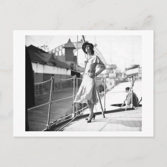 Cartão Postal Posicionando 1930 Fashion Vintage (Frente)