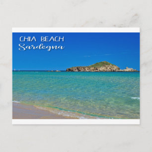 Cartão Postal praia de areia dourada com água turquesa na Itália