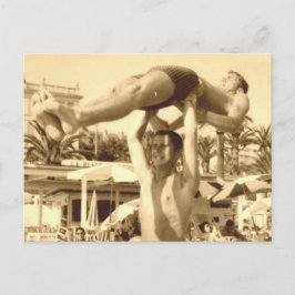 Cartão Postal Precisa de um elevador?