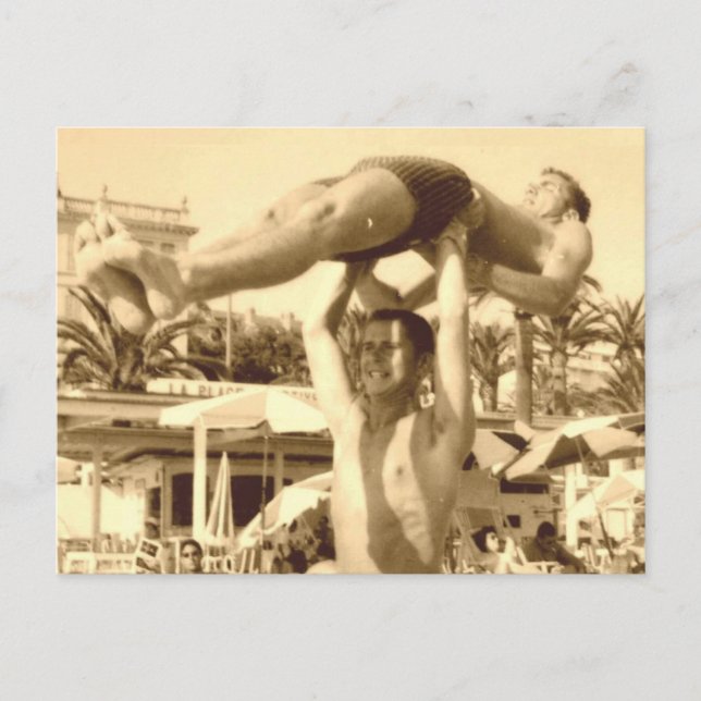 Cartão Postal Precisa de um elevador? (Frente)