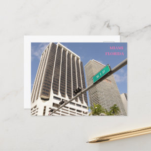 Cartão Postal Prédios brancos palmeiras de Miami Flórida viagem