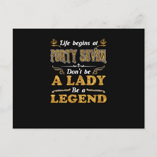 Cartão Postal Presentes de Aniversário | A Vida Começa aos Quare (Frente)