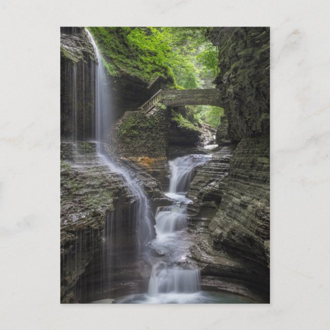 Cartão Postal Primavera Waterfall em Watkins Glen (Frente)