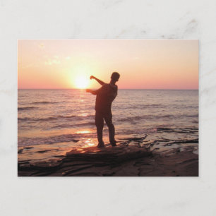 Cartão Postal Pulando Rochas no Sunset