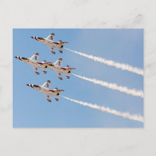 Cartão Postal Quatro F-16 Thunderbird voam em estreita formação