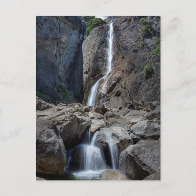 Cartão Postal Quedas de Yosemite Inferiores (Frente)