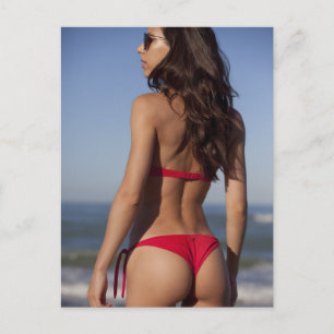 Cartão Postal ● Quente! ● Foto da menina de praia Red Bikini