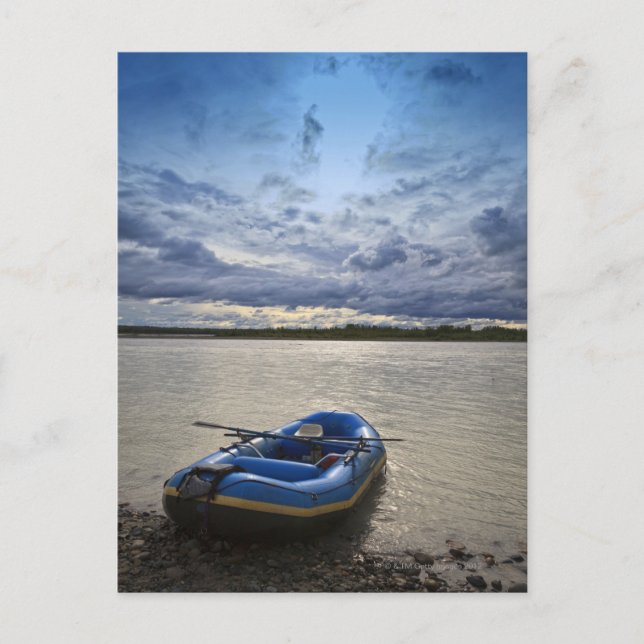 Cartão Postal Rafando no rio Talkeetna, no Alasca (Frente)