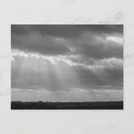 Cartão Postal Raios solares brancos e pretos