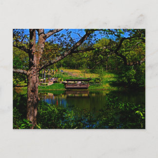 Cartão Postal Reflexão Em Todo O Cartão-Postal Do Lago