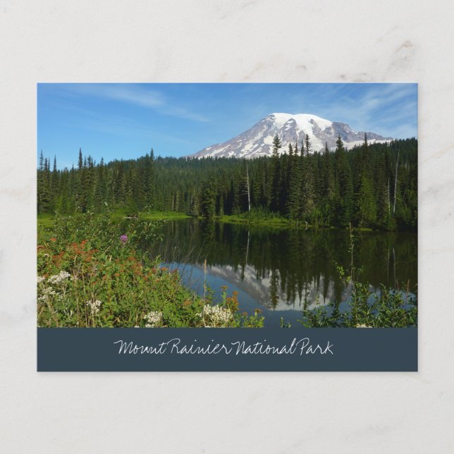 Cartão Postal Reflexo do Lago Monte Rainier com Flores Silvestre (Frente)