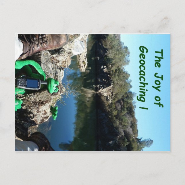 Cartão Postal Retirando-se a um rastro rochoso por um rio (Frente)
