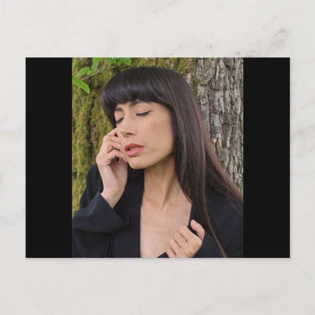 Cartão Postal Retrato de uma bela moça (Frente)