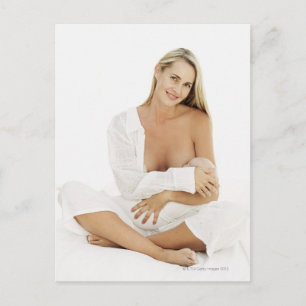 Cartão Postal Retrato de uma mulher amamentando um bebê (3-6