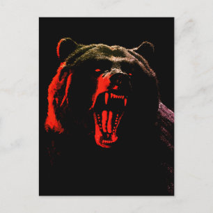 Cartão Postal Retrato de Urso Selvagem Escuro em Iluminação Dram