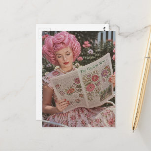 Cartão Postal Retro Bela Senhora de Cabelo Rosa Lendo no Jardim