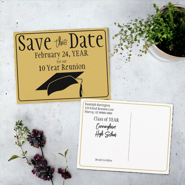Cartão Postal Reunião de Classe Salvar a Data Preta Dourada (Easy to personalize black and gold class reunion save the date announcement. )