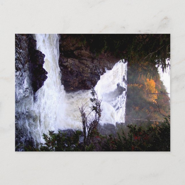 Cartão Postal Rocha Dividida Durante Irene (Frente)