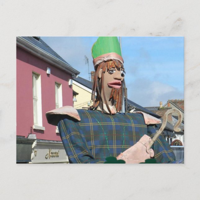 Cartão Postal Rua.Parada do Dia de Patricks em Ennis - Irlanda (Frente)