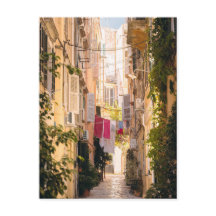 Ruas estreitas da antiga cidade de Corfu