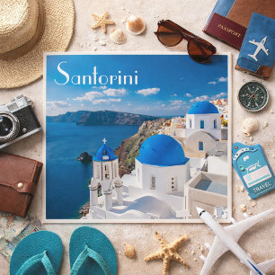 Cartão Postal Santorini – Cúpulas Azuis pelo Egeu