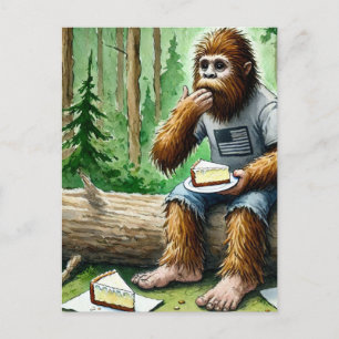 Cartão Postal Sasquatch na floresta mossita com cheesecake delic