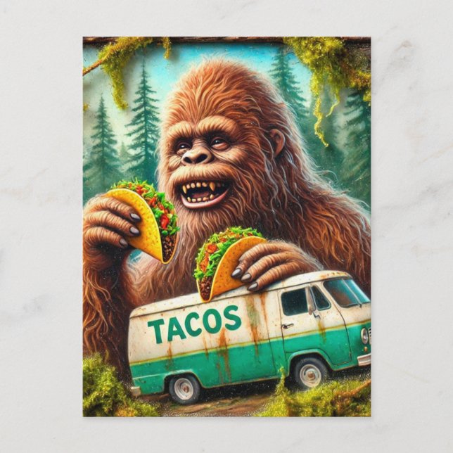 Cartão Postal Sasquatch na floresta musgosa com tacos (Frente)