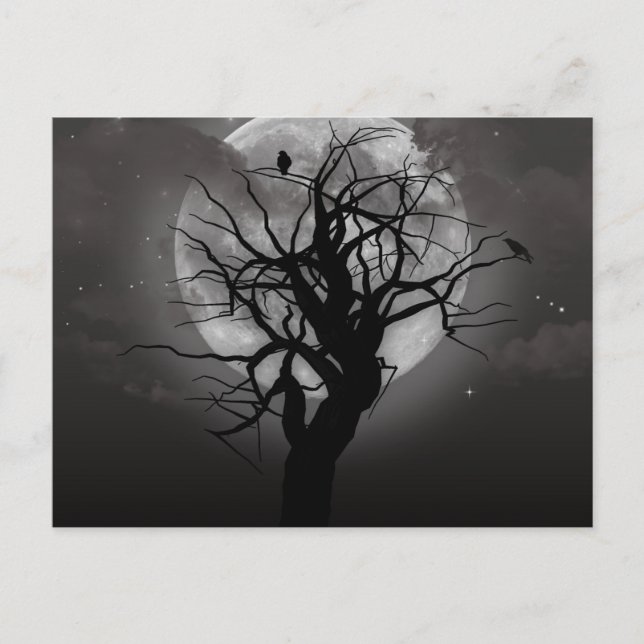Cartão Postal Scary Halloween Night with Raven Crow Postcard (Frente)