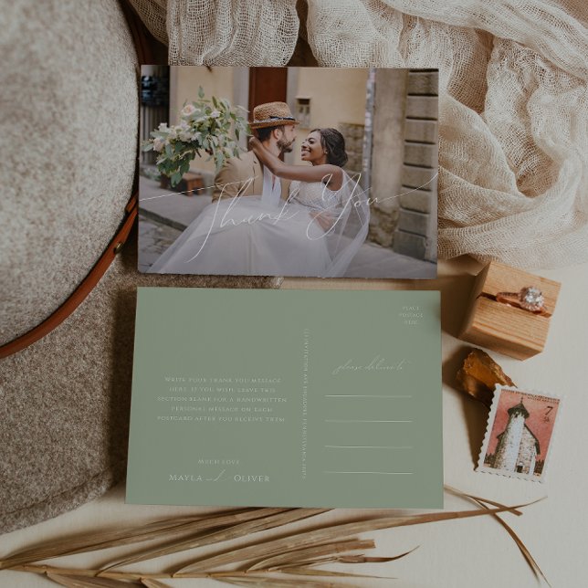 Cartão Postal Script Whimsical | Foto Horizontal Sage Obrigado (Criador carregado)