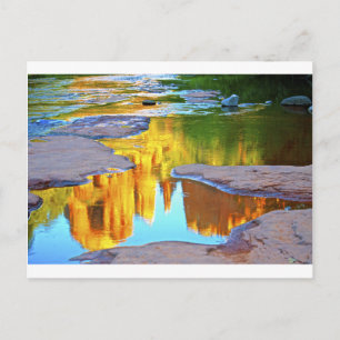 Cartão Postal Sedona Oak Creak reflete sobre a Catedral Rock