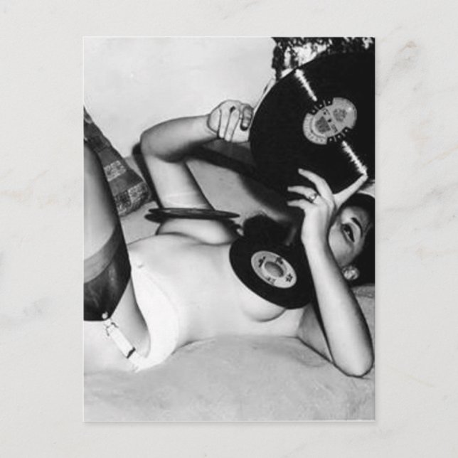 Cartão Postal Senhora com música (Frente)