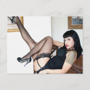 Cartão Postal Senhora gostosa em preto